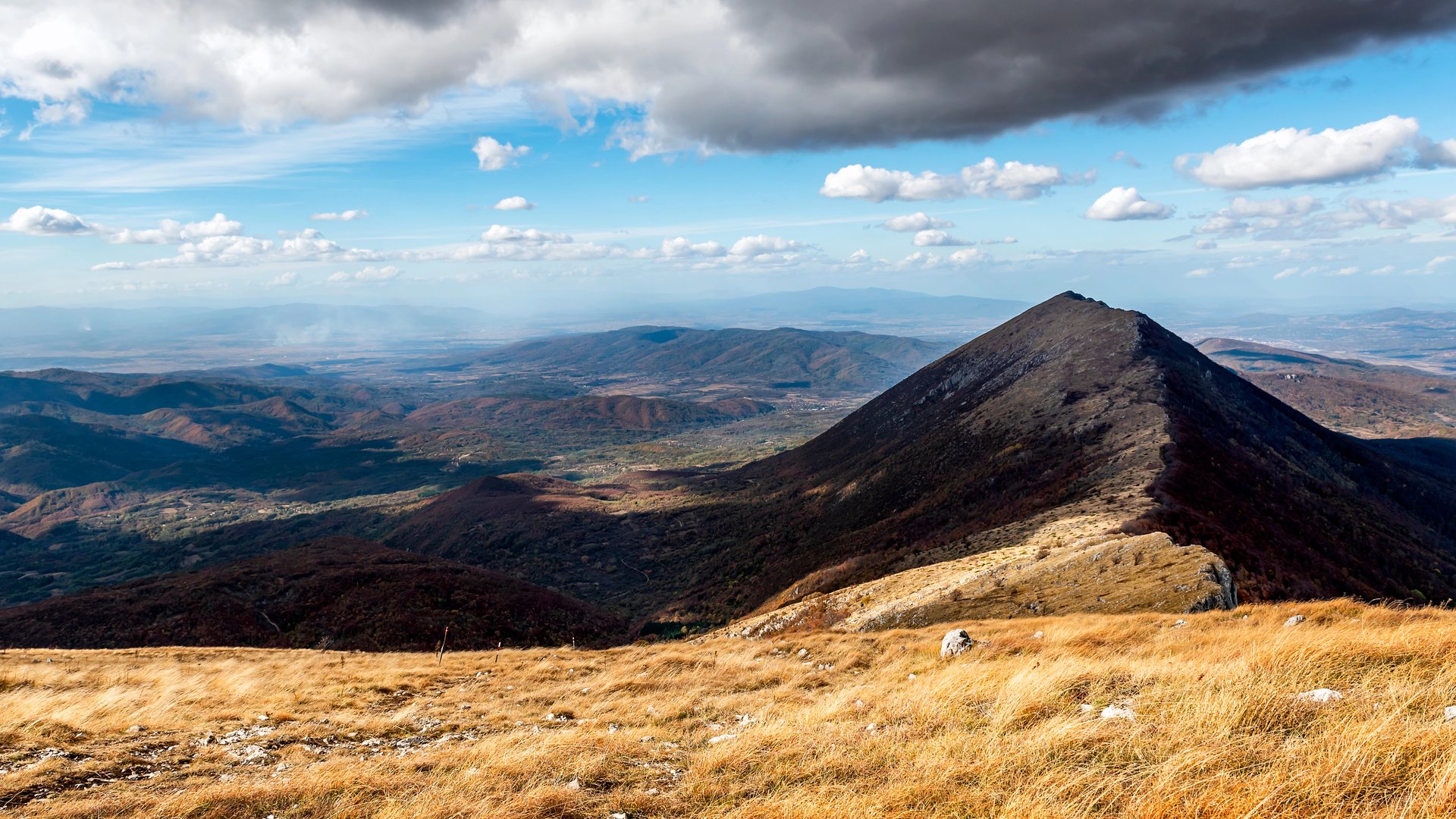 Planinarske rute ka vrhu Trem - Pozadina za Desktop